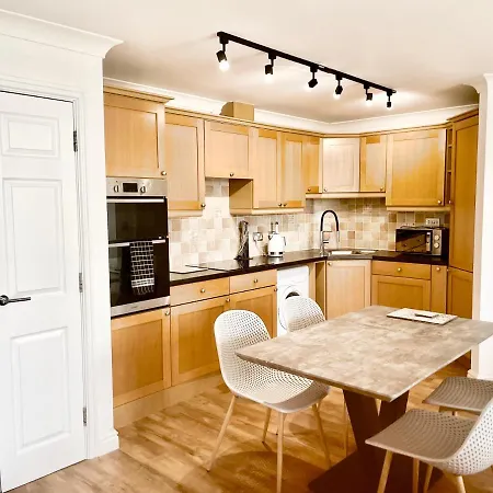 Pochin House Collections *