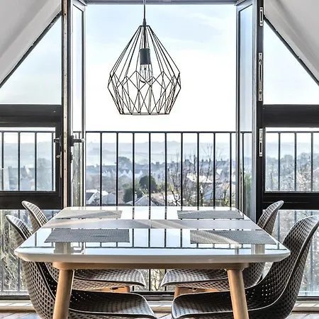 Pochin House Collections